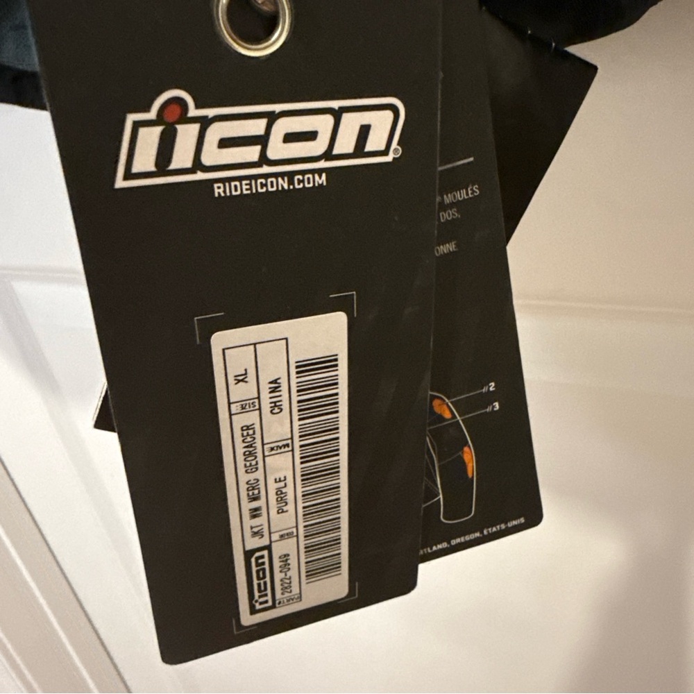 ICON Multicolor Geometric Jacket - Picture 3 of 11